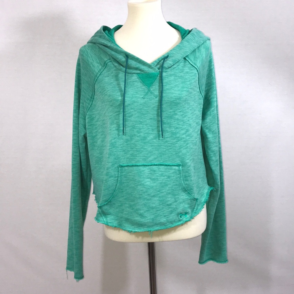 Women’s under Armor hoodie